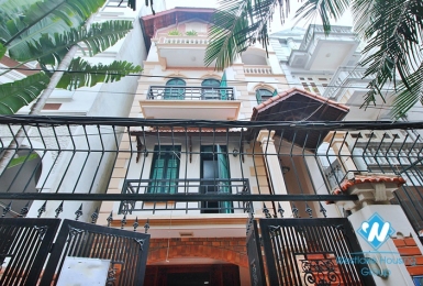 Cosy house available for rent in Westlake area, fully furnished.
